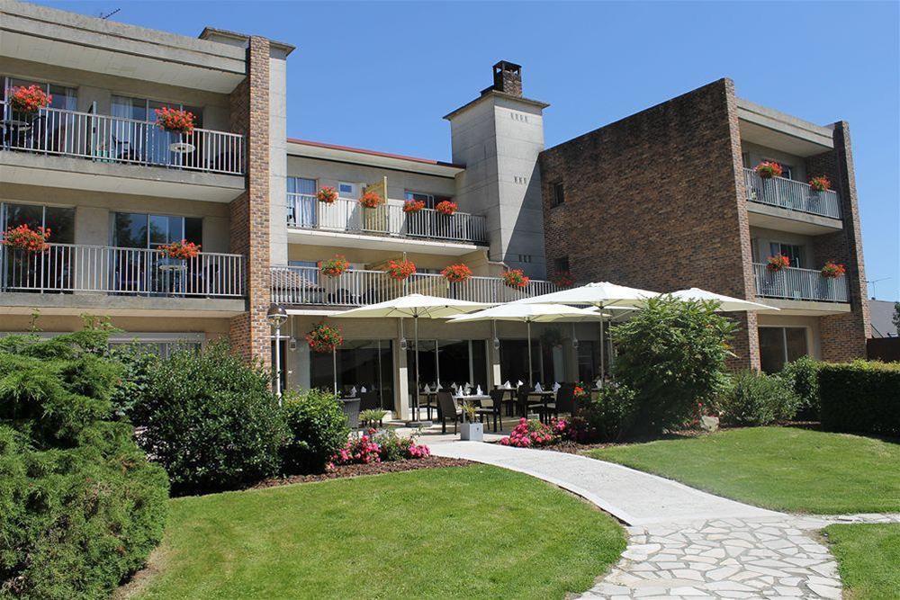 Logis Hotel & Restaurant - Le Relais De Montigny Montigny  Bagian luar foto