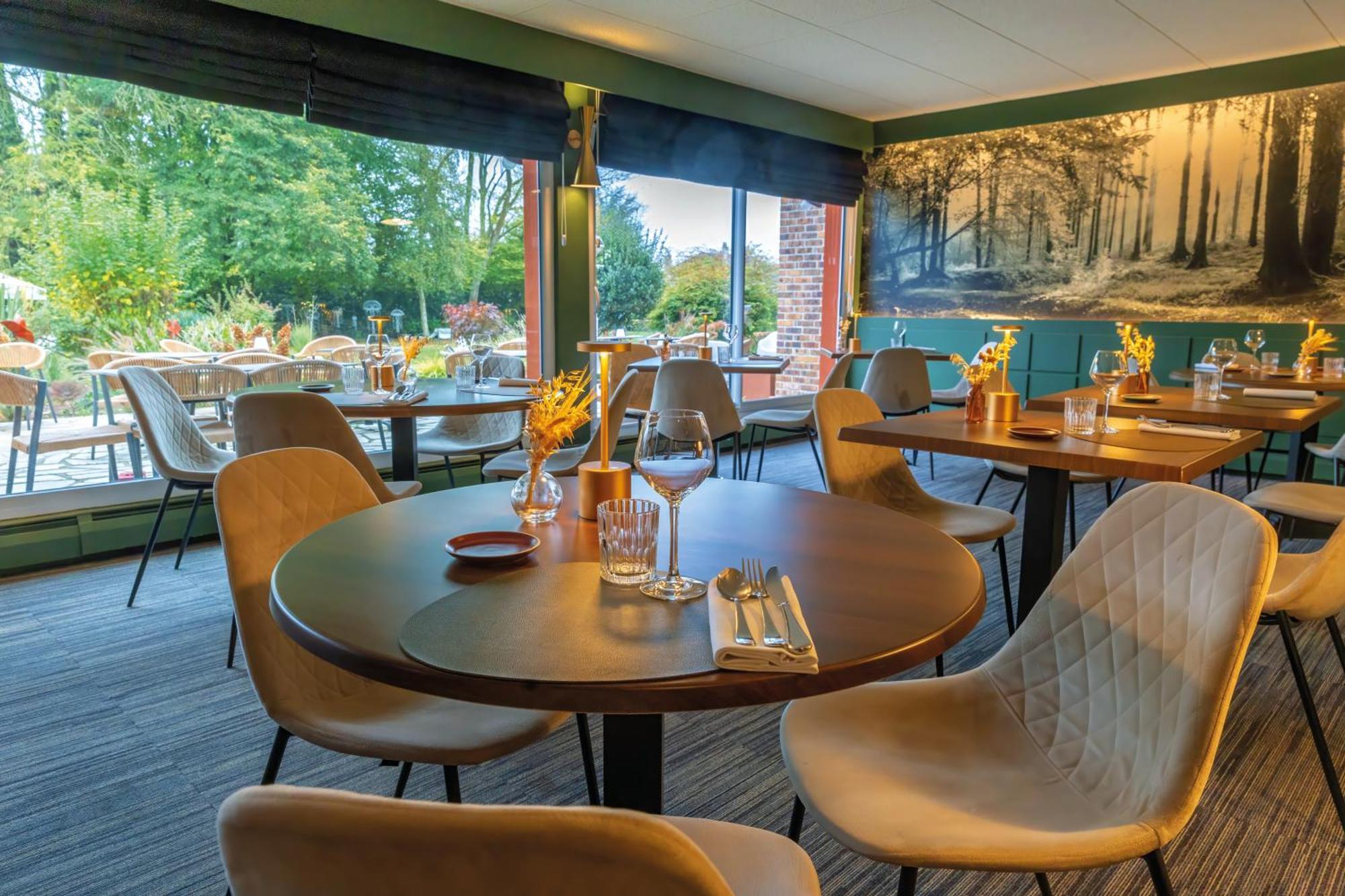 Logis Hotel & Restaurant - Le Relais De Montigny Montigny  Bagian luar foto