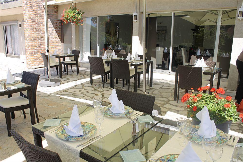 Logis Hotel & Restaurant - Le Relais De Montigny Montigny  Bagian luar foto