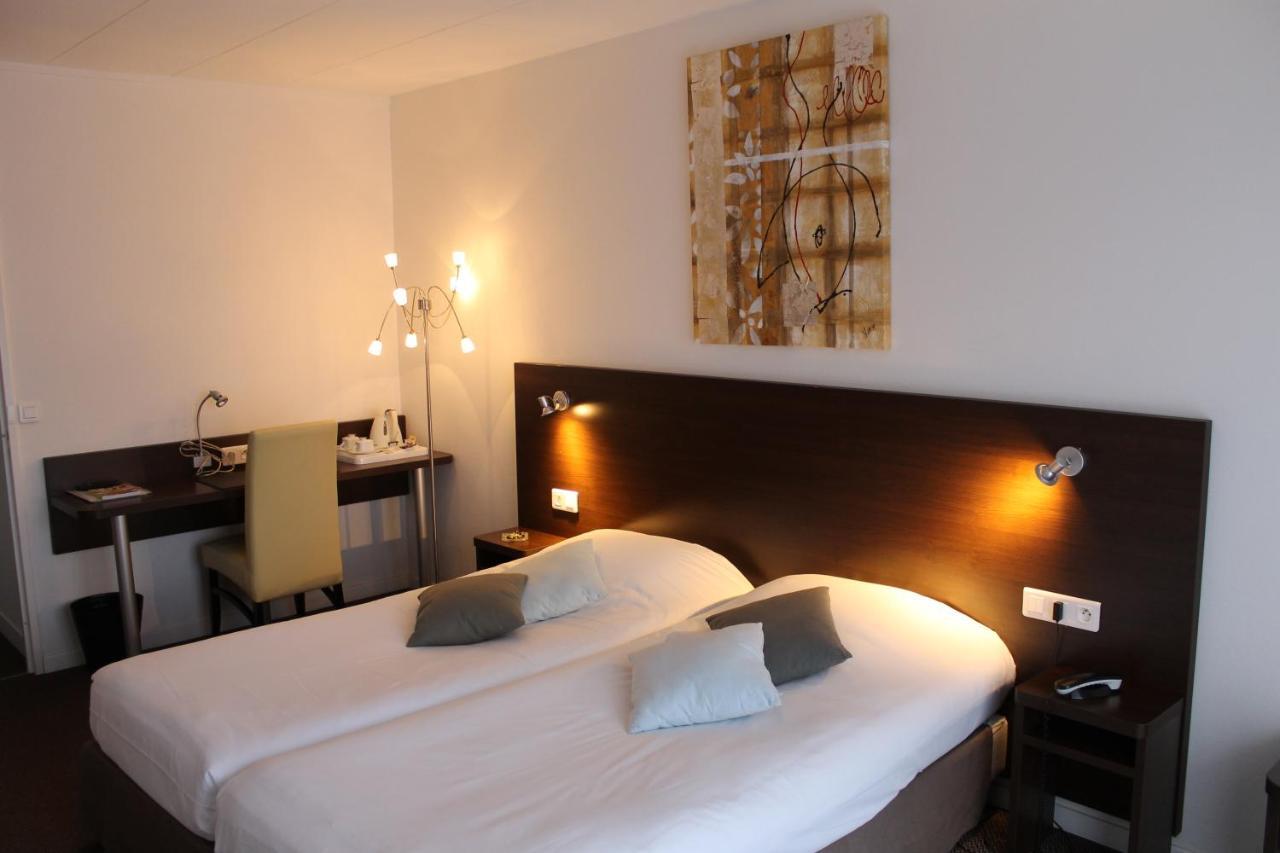 Logis Hotel & Restaurant - Le Relais De Montigny Montigny  Bagian luar foto
